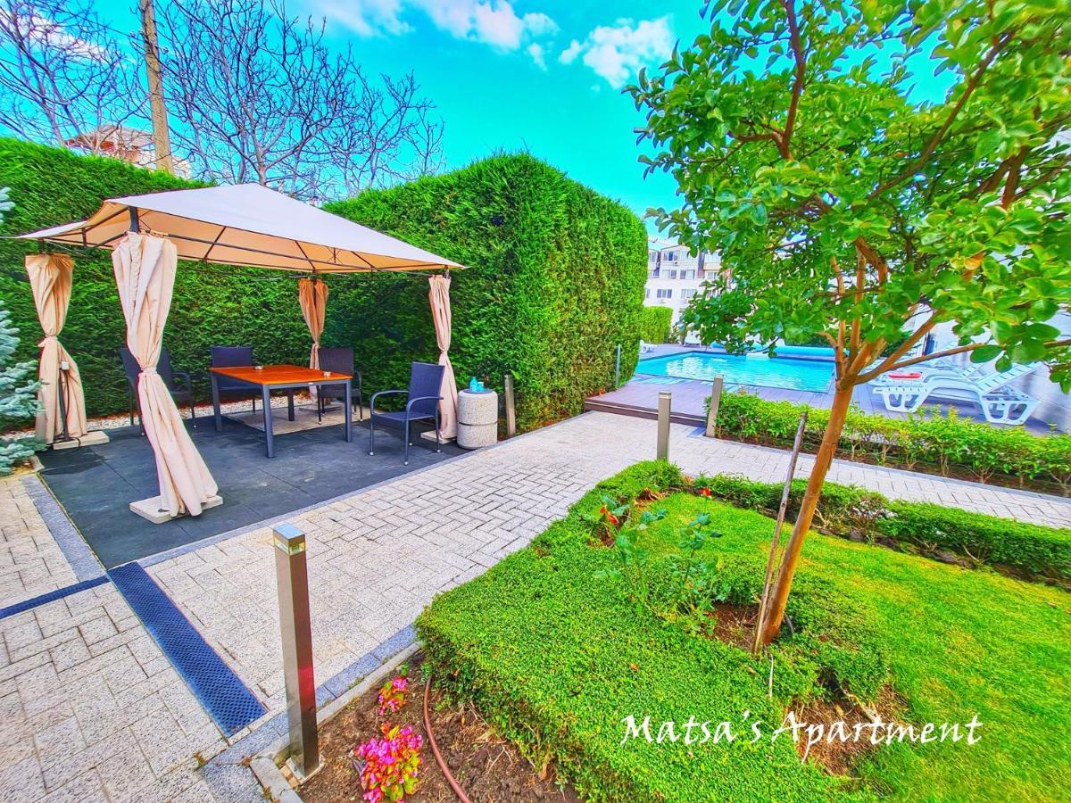 Matsa Apartment In Evergreen Complex Varna Bagian luar foto