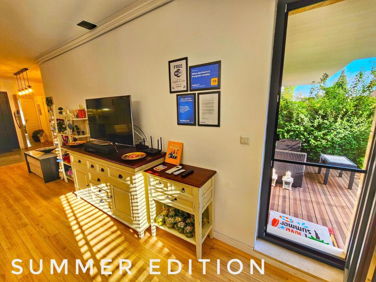 Matsa Apartment In Evergreen Complex Varna Bagian luar foto