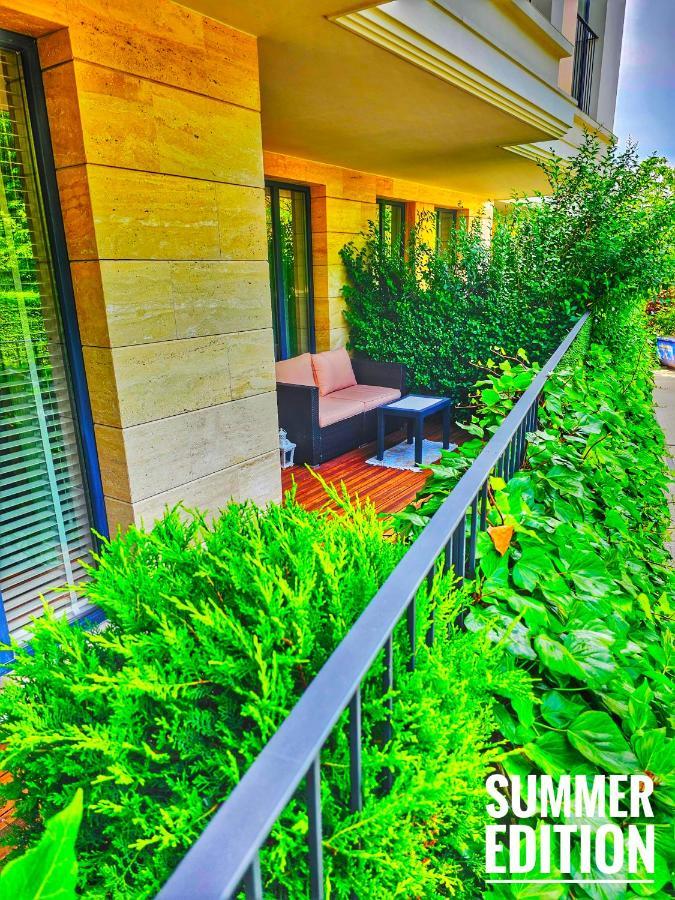 Matsa Apartment In Evergreen Complex Varna Bagian luar foto